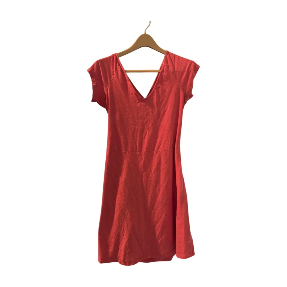 Casual Pink V-Neck Dress WITH POCKETS and criss cross back